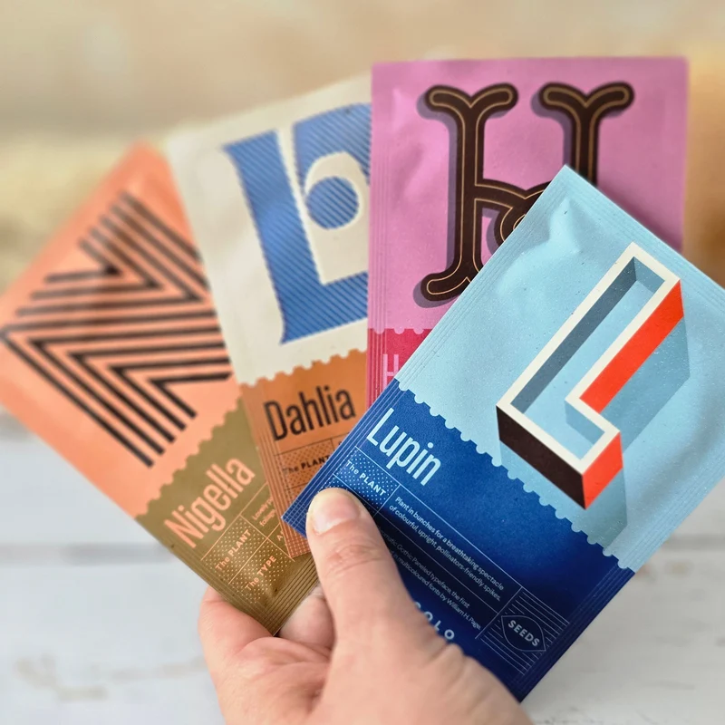 Coffret “Lettre fleurie” – Graines & Savons cœurs