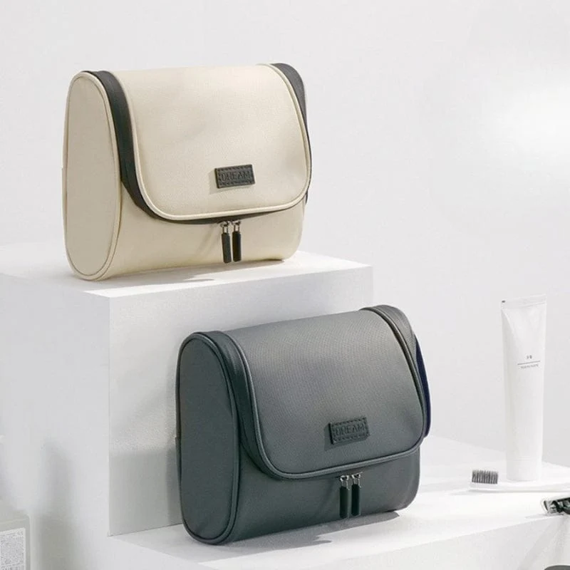 Trousse de toilette suspendue homme compacte – Design élégant et pratique