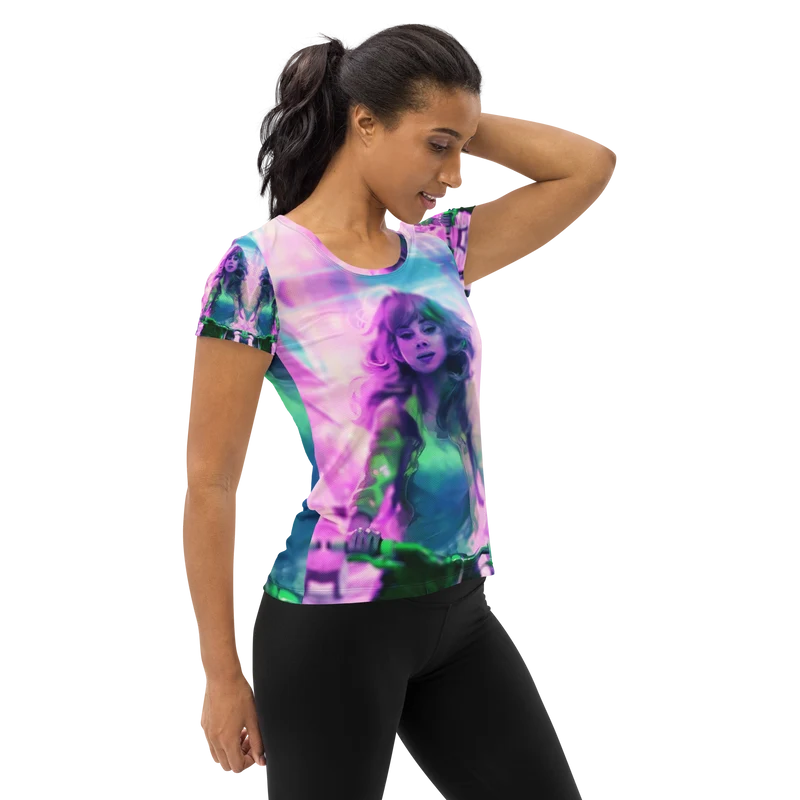 LizaY Women's T-shirt