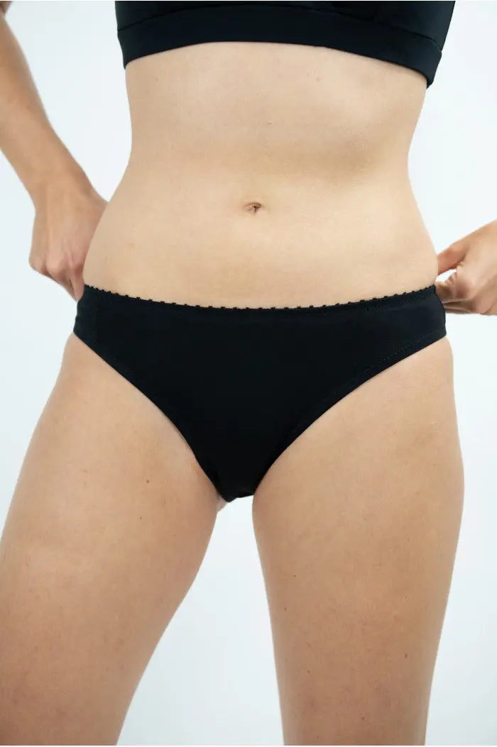 Slip femme coton bio VENUS, basique et confortable