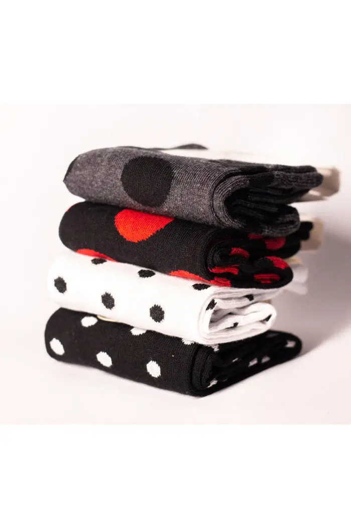 Lot chaussettes pois