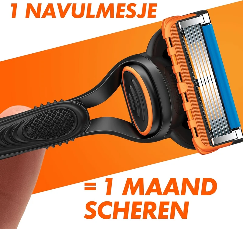 Gillette Fusion5 Scheermesjes Voor Mannen, 4 stuks, Met Lubrastrip Voor Een Gladde Scheerbeurt