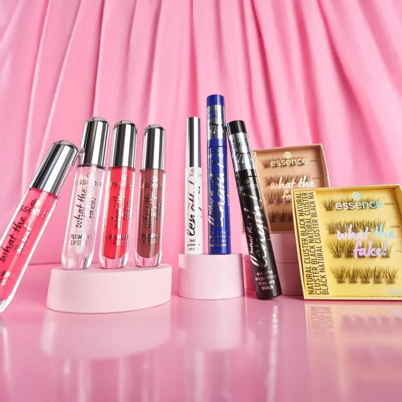 Essence Volumising Lip Gloss What The Fake! 101, 4 ml