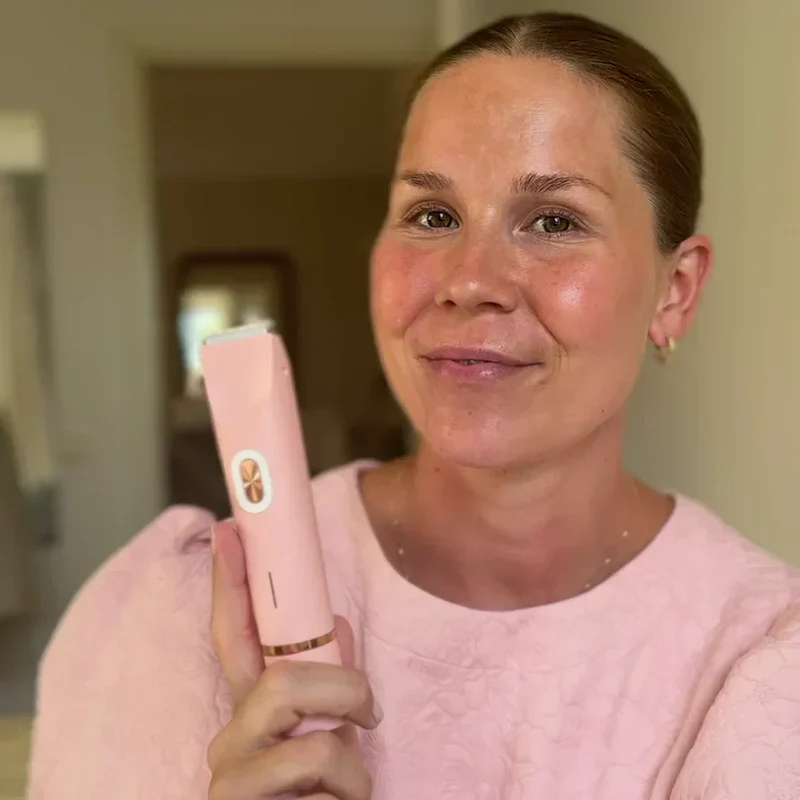 SilkGlide Intimrasierer mit Schwebefolie | Sanfte Rasur für Bikini & Achseln | Nass/Trocken IPX7, USB-C, 60 Min Laufzeit