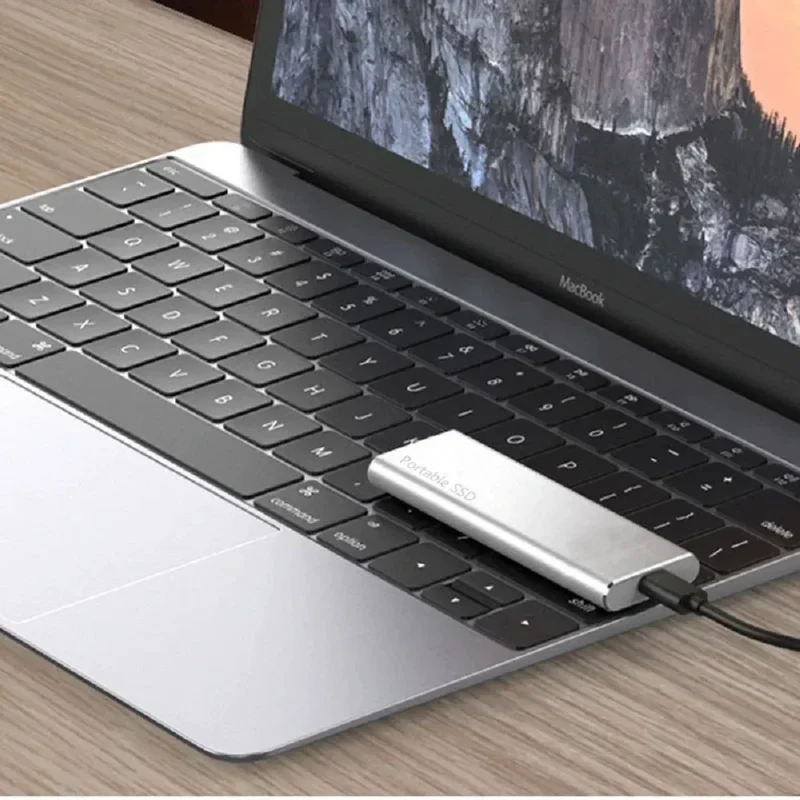 DATAVAULT – Disco Rigido Esterno Ultra Sottile USB-C