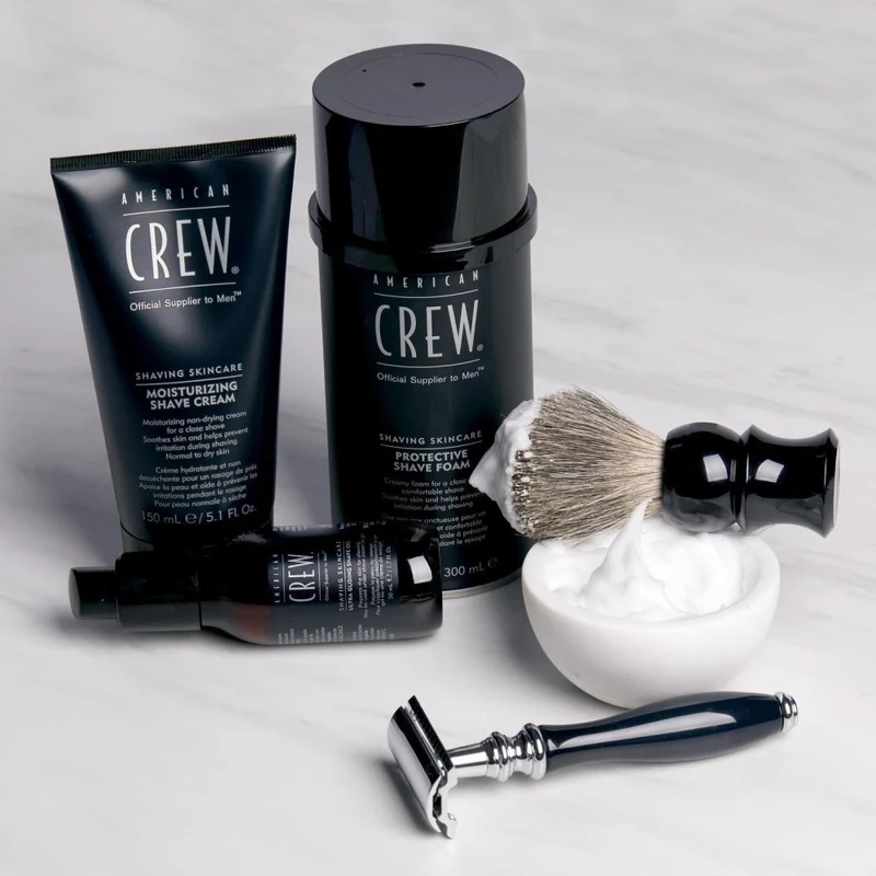 Huile de rasage ultra glissante "Shaving Skincare" prépare la peau au rasage s'utilise sous un gel ou une crème de rasage (50ml/1.7oz)