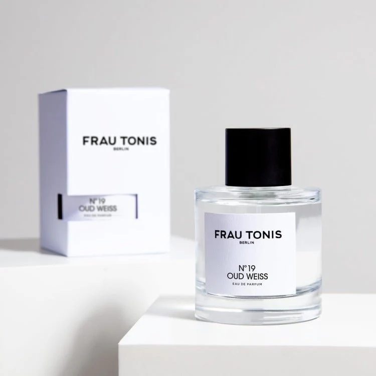 No 19 OUD Weiss Parfum Intense