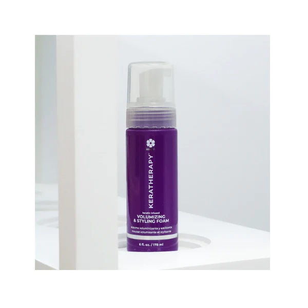 Mousse volumisante et stylisante