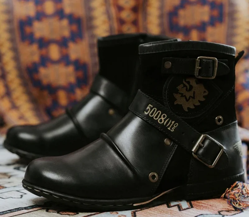 Herrenstiefel im Vintage-Stil mit Metallschnalle | Retro-Look bequem | vielseitig für Alltag & Anlass | Größen 35–48