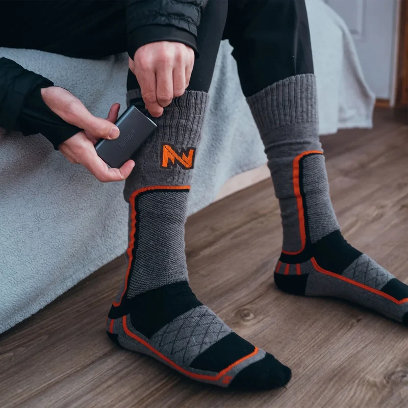 MOBILE WARMING BY FIELDSHEER - Chaussettes Chauffantes en Laine de Mérino