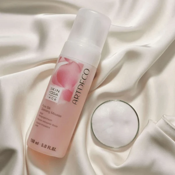 Mousse nettoyante douce Pure Silk