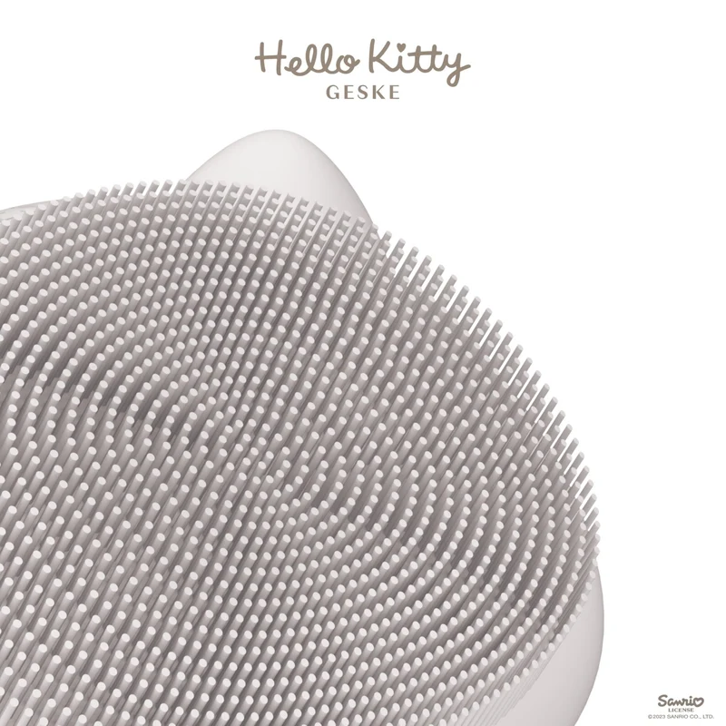 Hello Kitty 3 in 1 Facial Cleansing Brush by GESKE