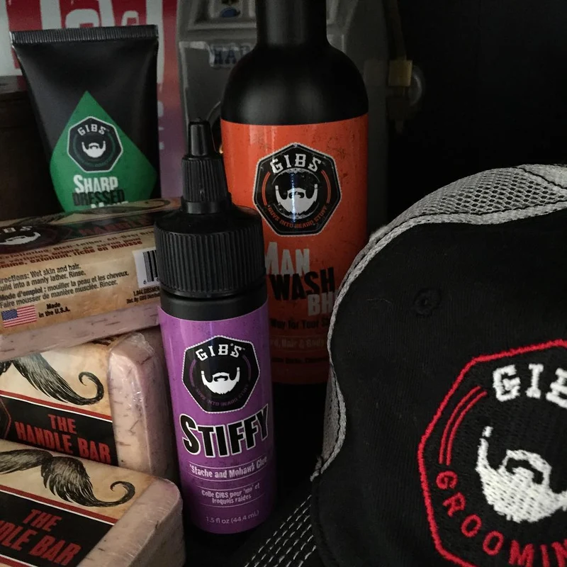Colle à moustache et mohawk "Stiffy" (57g/2.0oz)