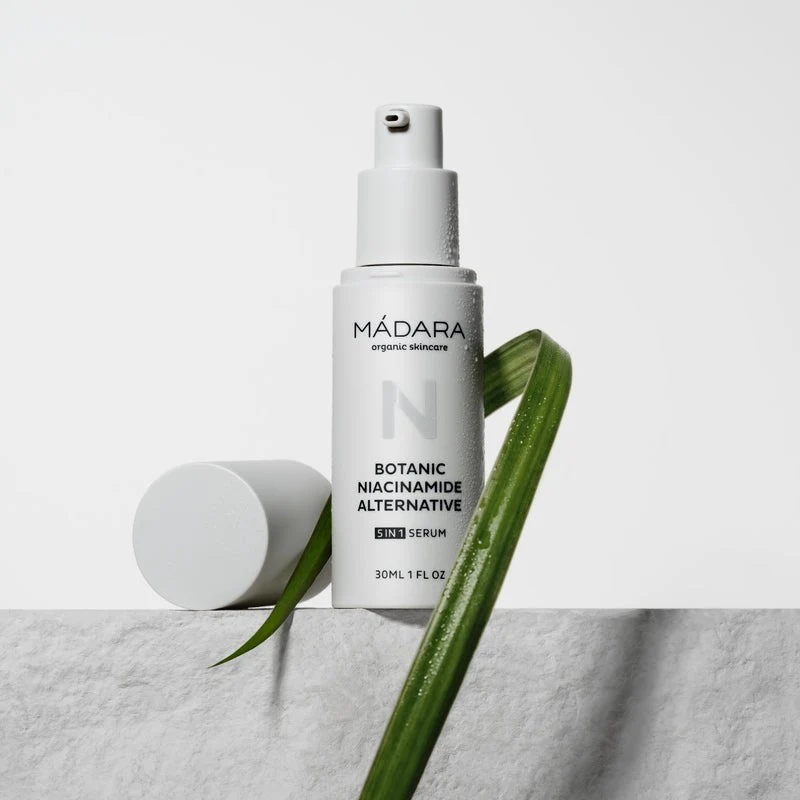 Botanic Niacinamide Alternative 5-in-1 Serum