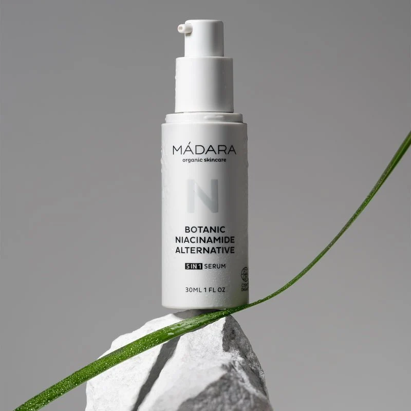 Botanic Niacinamide Alternative 5-in-1 Serum