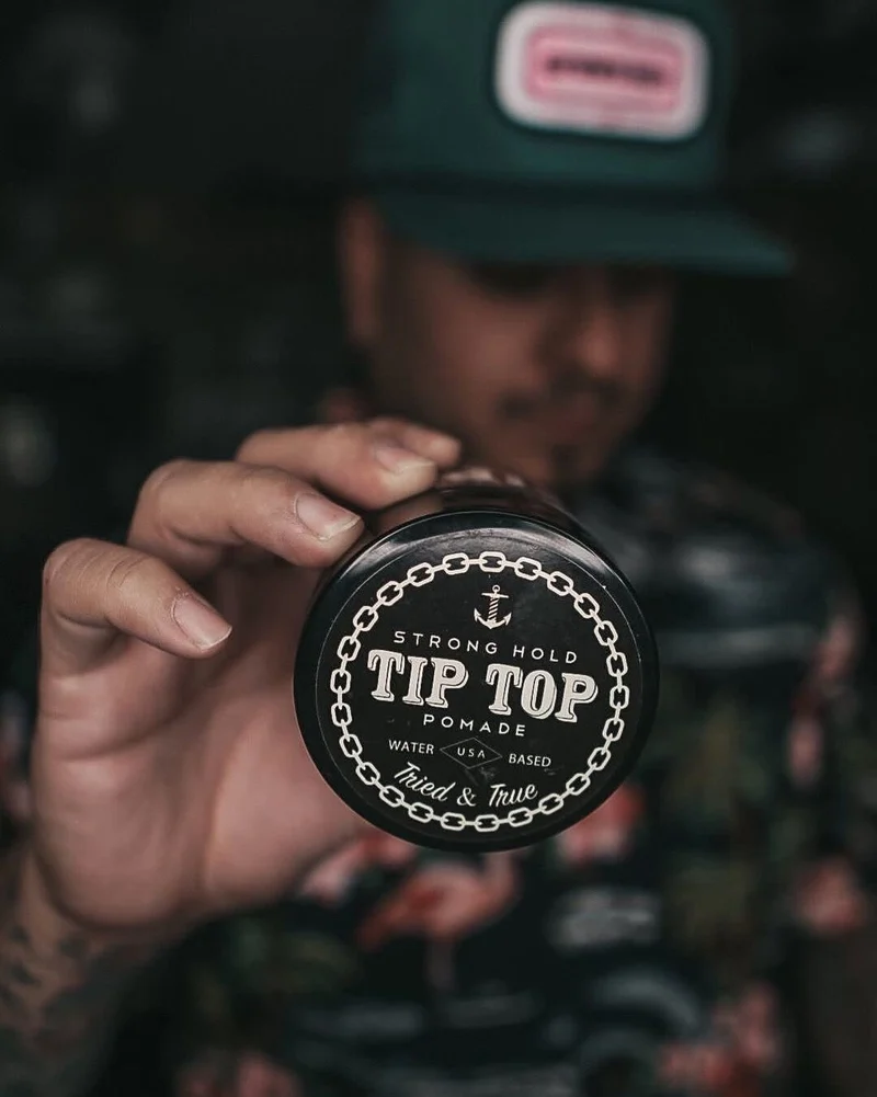 Pommade "Strong Hold Pomade" - Tenue ferme et brilliance élevée (125.6ml/4.25oz)