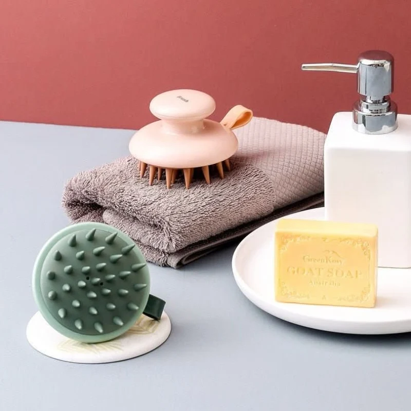 Brosse de massage cuir chevelu manuelle