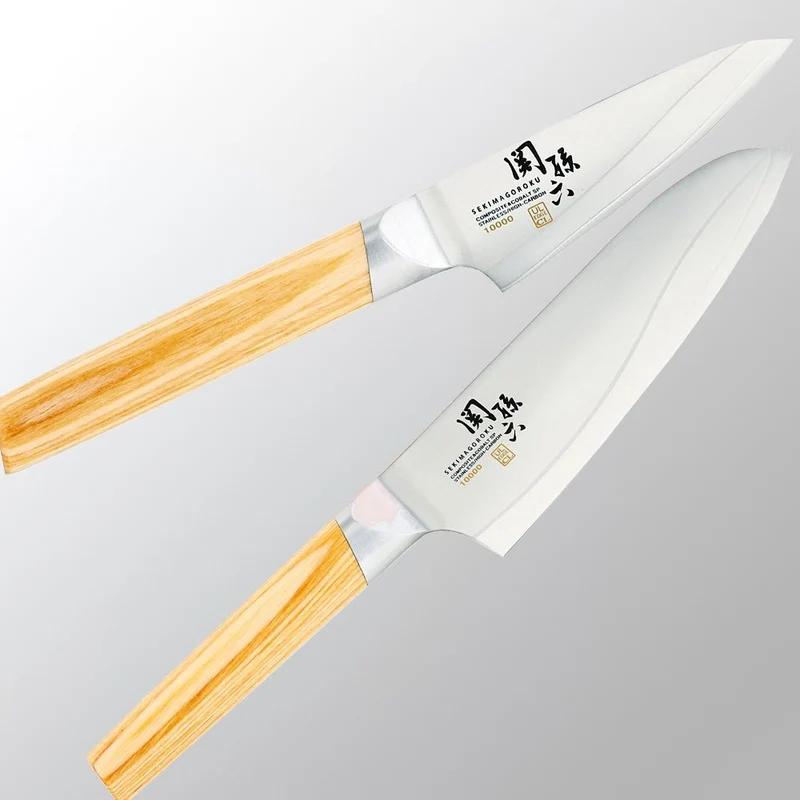 KAI Seki Magoroku Small Santoku Knife 145mm Made in Japan (AE5253)