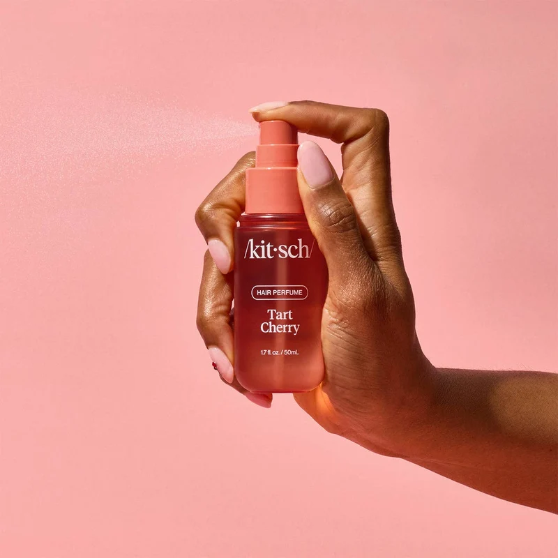 Parfum pour cheveux à la cerise acidulée