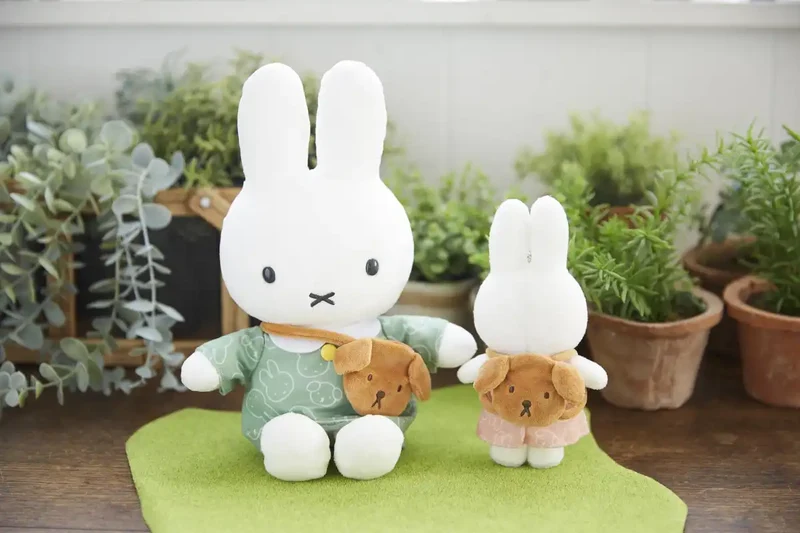 Sekiguchi Miffy Snuffy Mascot Key Chain - Durable Designed Accessory