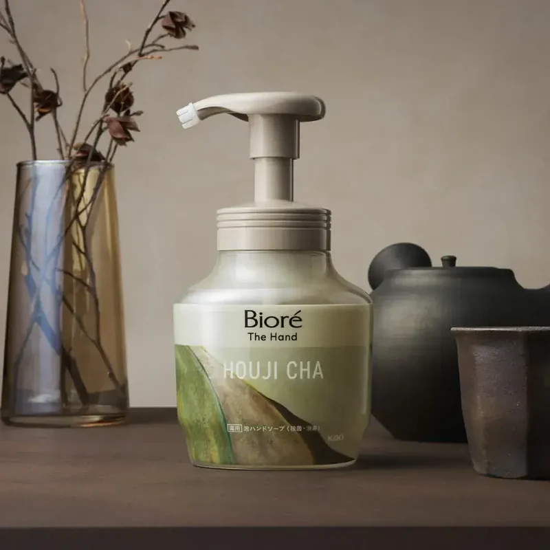 Biore U Hand Foaming Soap: Alcoholic Broom Tea Scent, 9.5 oz