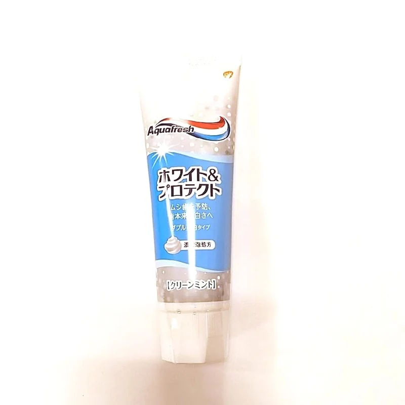 Aquafresh Cool Mint Toothpaste 140g - Whitening Formula for Fresh Breath