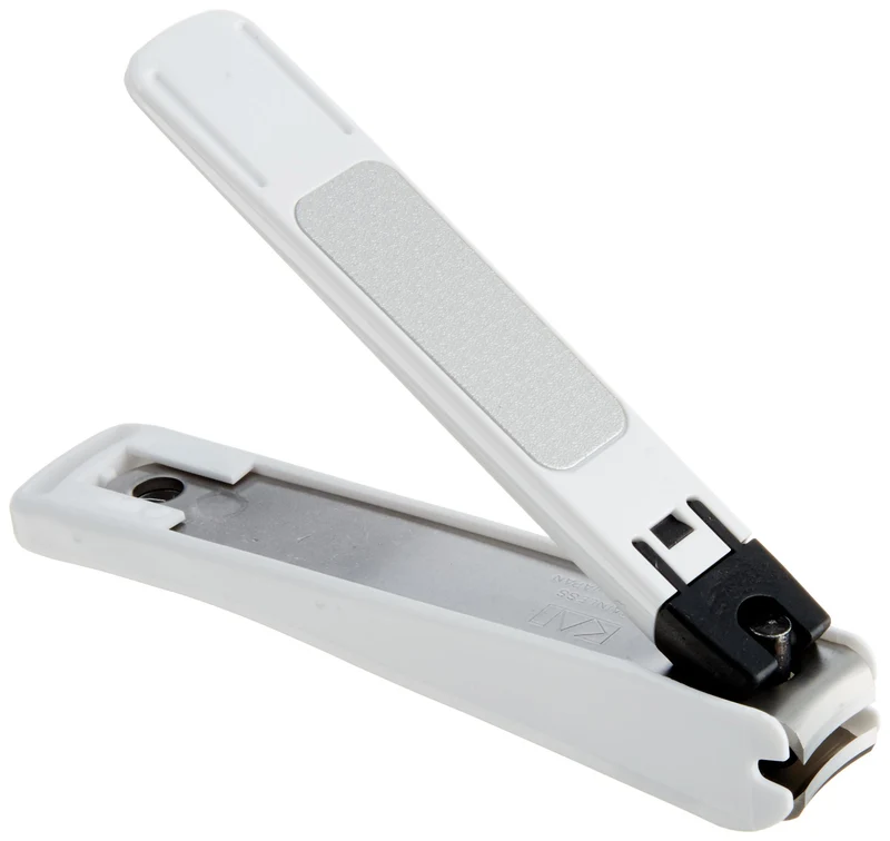 Kai Corporation Nail Clipper M Curved Blade