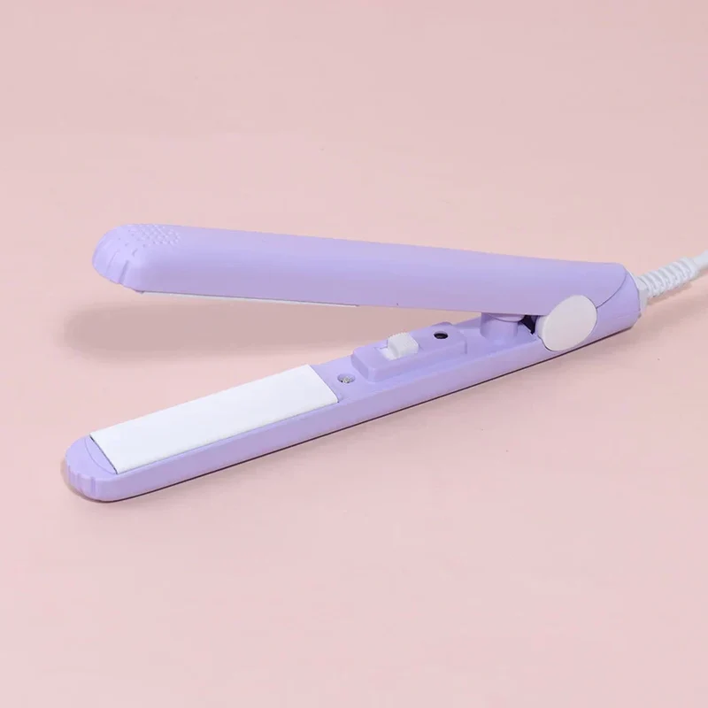 Mini Piastra per Ricci e Lisci | Per risultati di styling duraturi in movimento | WellenPro
