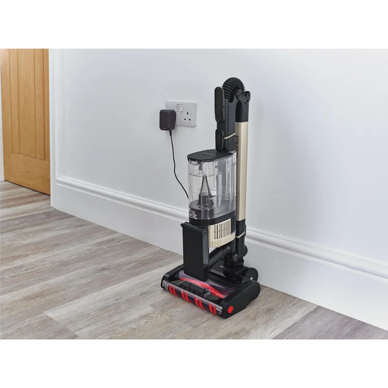 Shark Stratos Cordless Pet Pro Vacuum with Clean Sense IQ