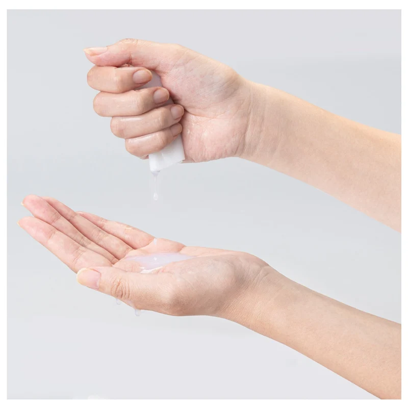 SANA Nameraka Honpo Moist Essence Mask Soy Isoflavone Hydrating Pack NC 30ml