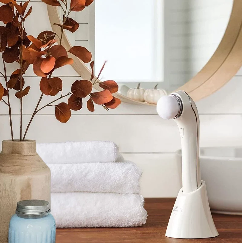 MTG Refa Clear 3D Sonic Facial Cleansing Brush