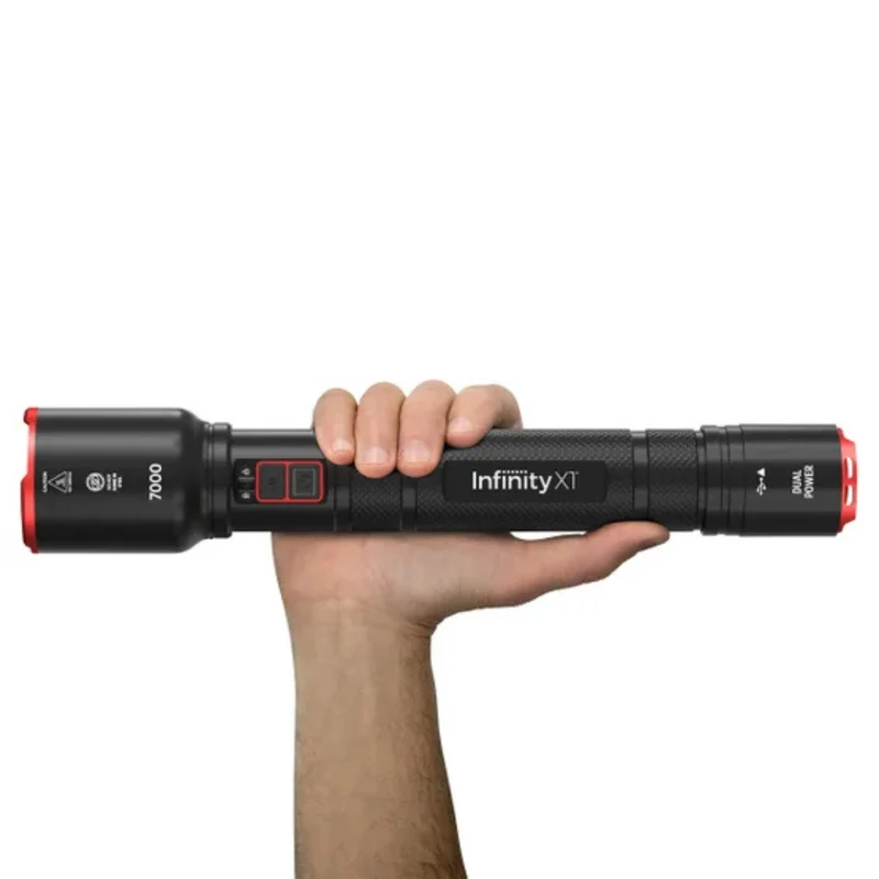 INFINITY X1 - Lampe de Poche à Alimentation Hybride de 7000 Lumens