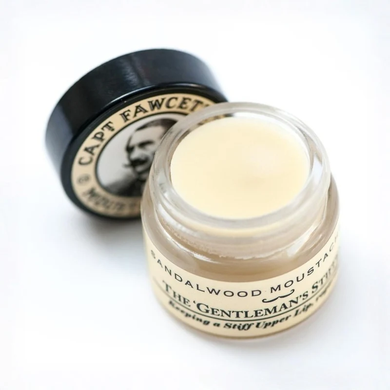 Cire à moustache au bois de santal (15ml/0.5oz)