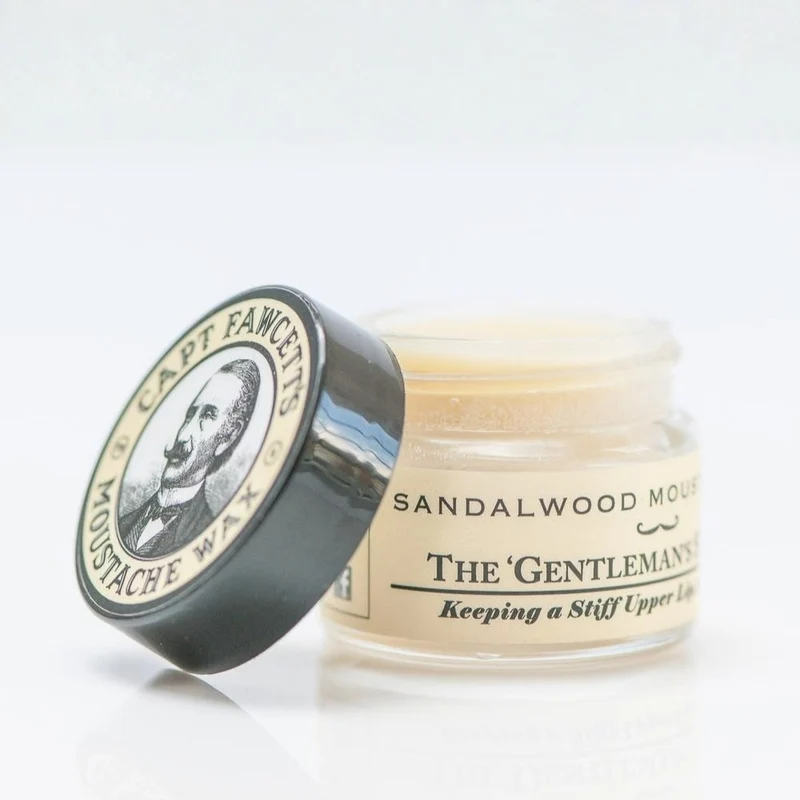 Cire à moustache au bois de santal (15ml/0.5oz)