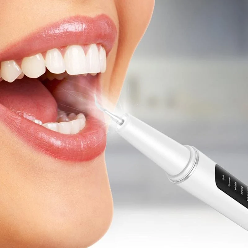 Pulitori Sonici per Denti - Cura Professionale dei Denti a Casa