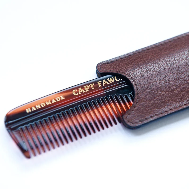 Peigne de poche à dents fines CF.7T avec étui en cuir (132mm/5.20")