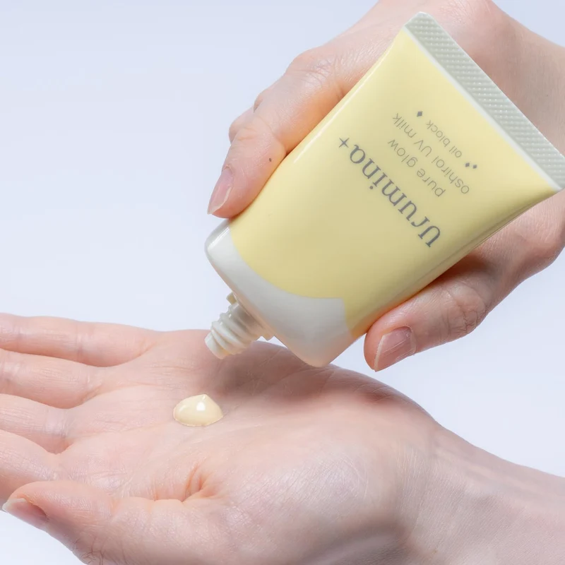 KOSE URUMINA PLUS Fresh Glossy Skin Oshiroi Milky Lotion Oil Block 01 (Yellow)