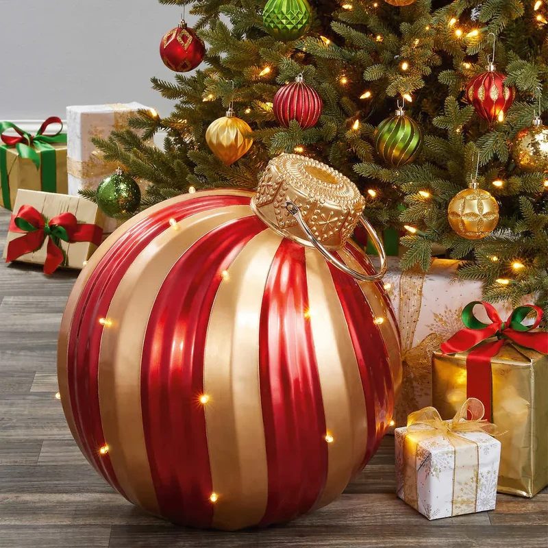 Décoration de Noël Surdimensionnée avec Ampoules à DEL