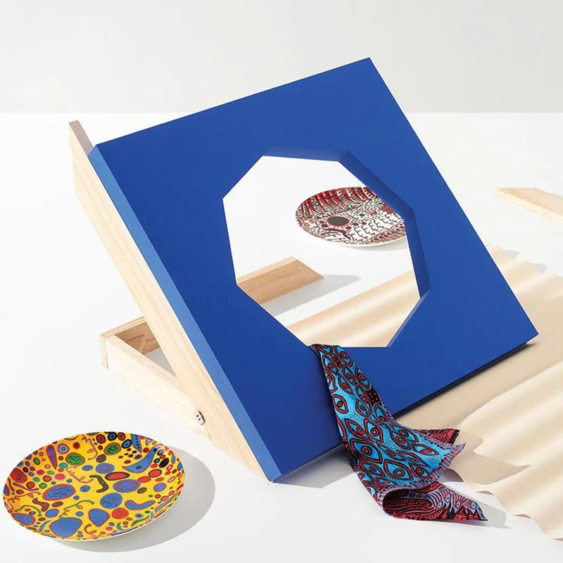 Yayoi Kusama Eyes of Mine Handkerchief Red 40 x 40 cm
