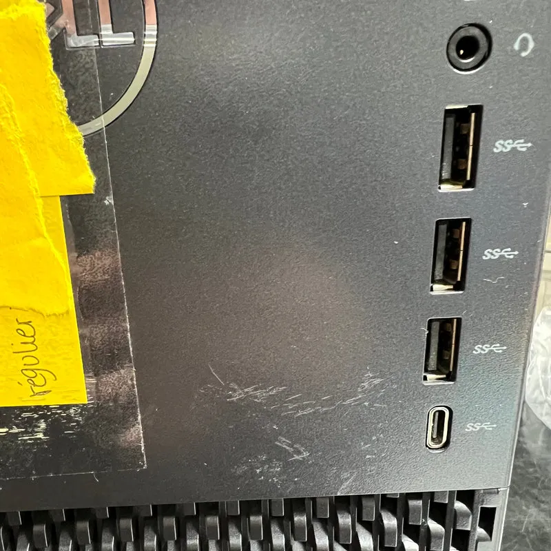 DELL - Ordinateur de Bureau XPS8940-7061BLK-PUS *Légèrement Abîmé*