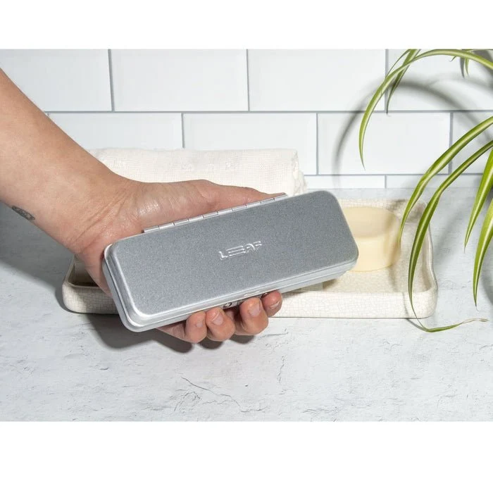 The Leaf Travel Case