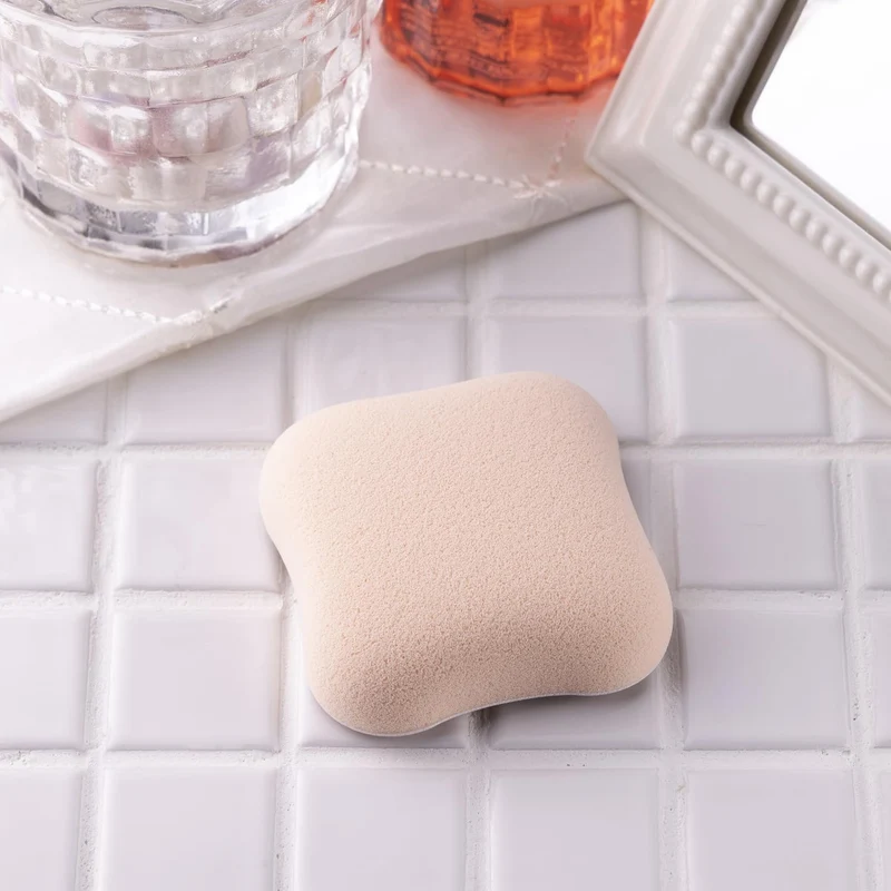 Kai Foundation-Resistant Diamond Puff 2-Layer Sponge Beige (KQ3248)