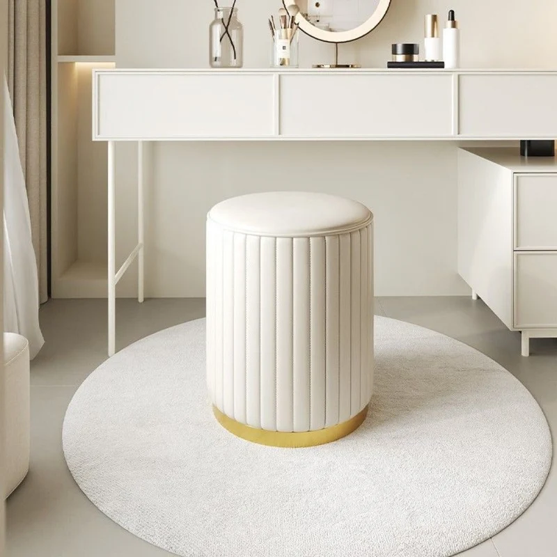 Pouf da Stoccaggio Nordic Chic – Pouf Rotondo Elegante con Stoccaggio e Finitura a Specchio
