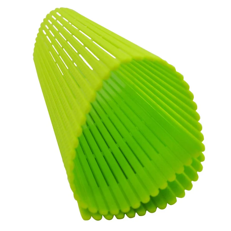 KAI Sushi Rolling Mat Easy-Clean with Plastic Handles Made in Japan DH8107