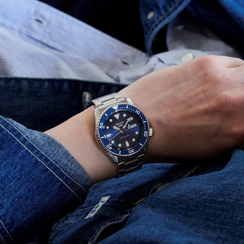 Seiko 5 Sports SBSA001 Men's Automatic Watch Blue Dial Day-Date Japan-made