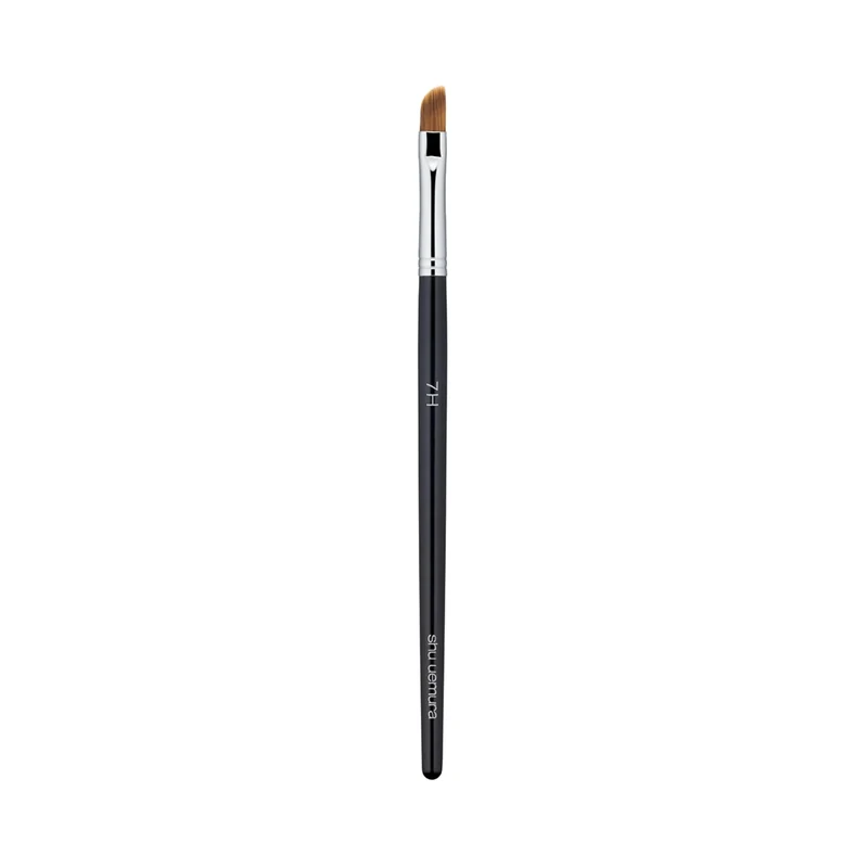 shu uemura 7H Eyeshadow & Eyeliner Brush