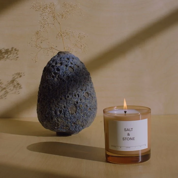 Black Rose & Vetiver Candle 240 g