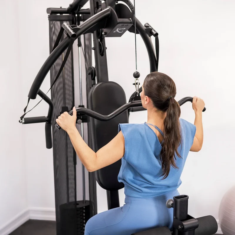 CENTR - Exerciseur Multifonction avec Colonne de Poids de 150 lb Multi-Gym *Boite Endommagée*