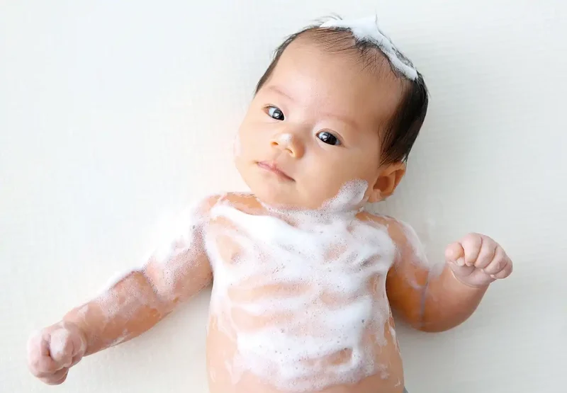 Pigeon Medicinal Body Foam Soap with Peach Leaf Extract 450Ml Moisturizing