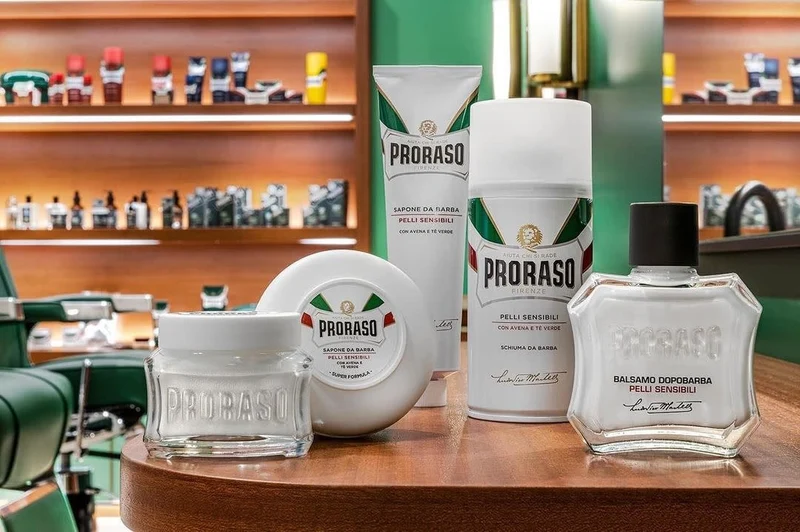 Mousse à raser "Anti-irritation" au thé vert et à l'avoine - Pour les peaux sensible